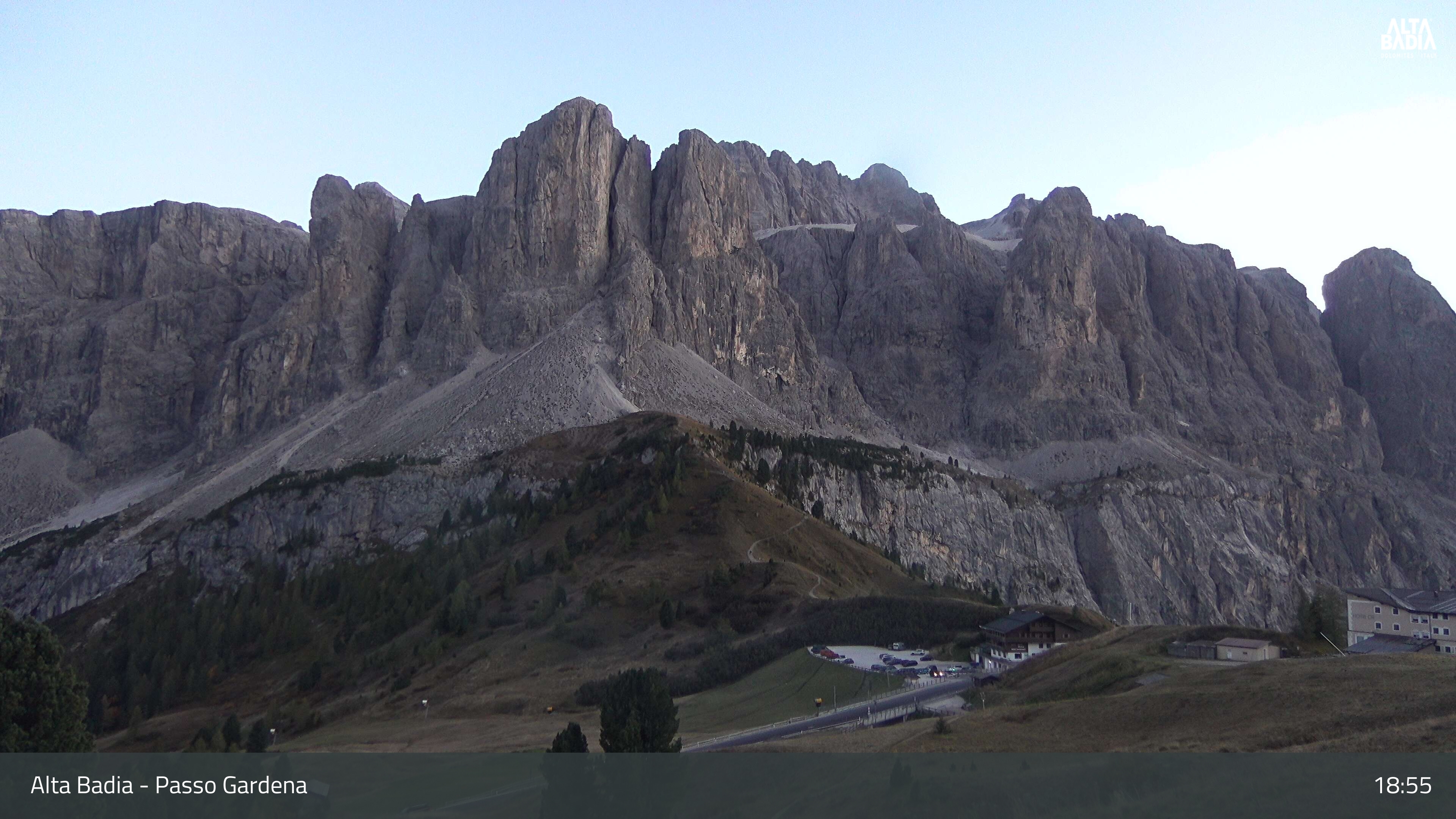 Passo Gardena webcam at Alta Badia