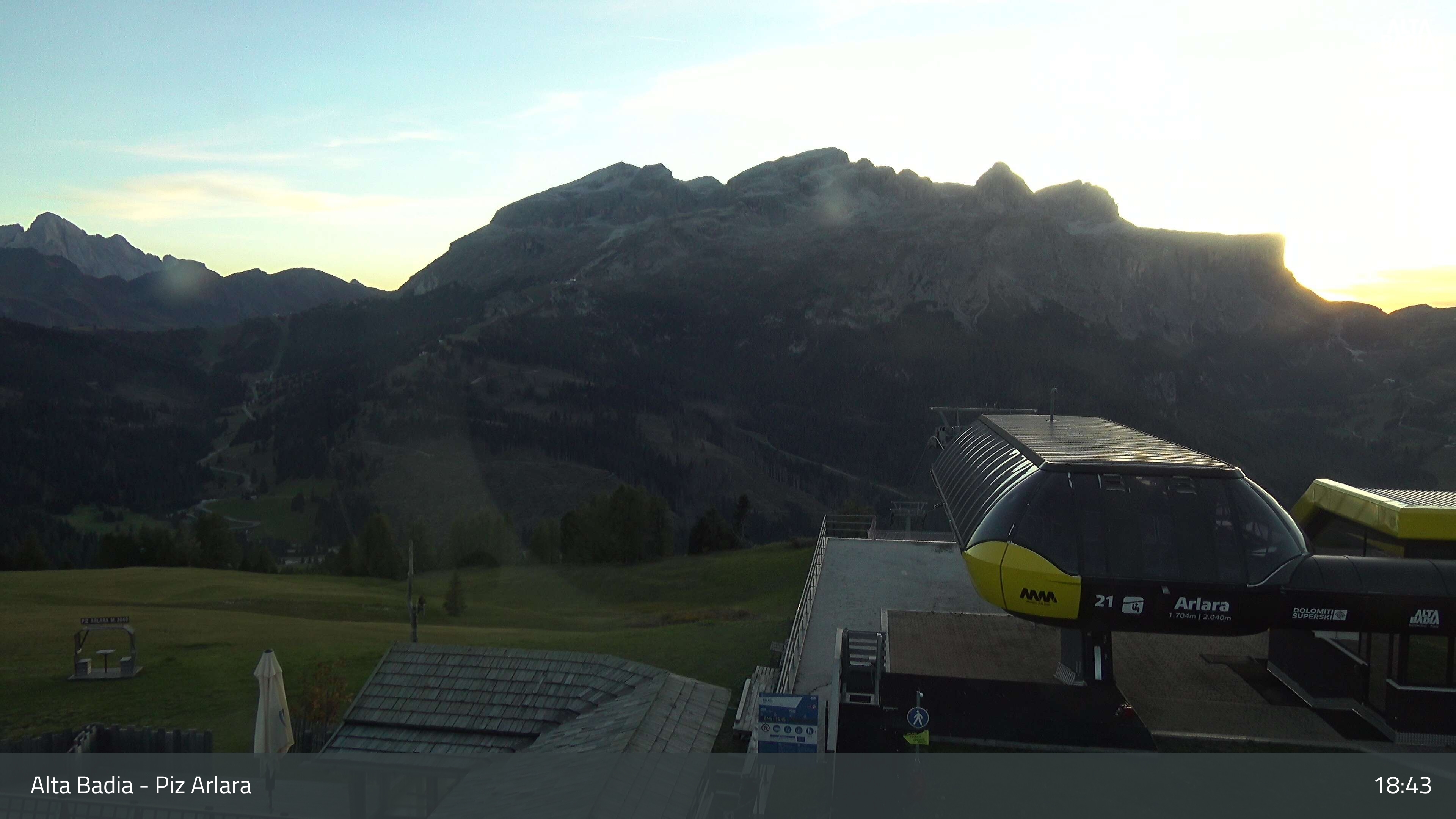 Piz Arlara webcam at Alta Badia