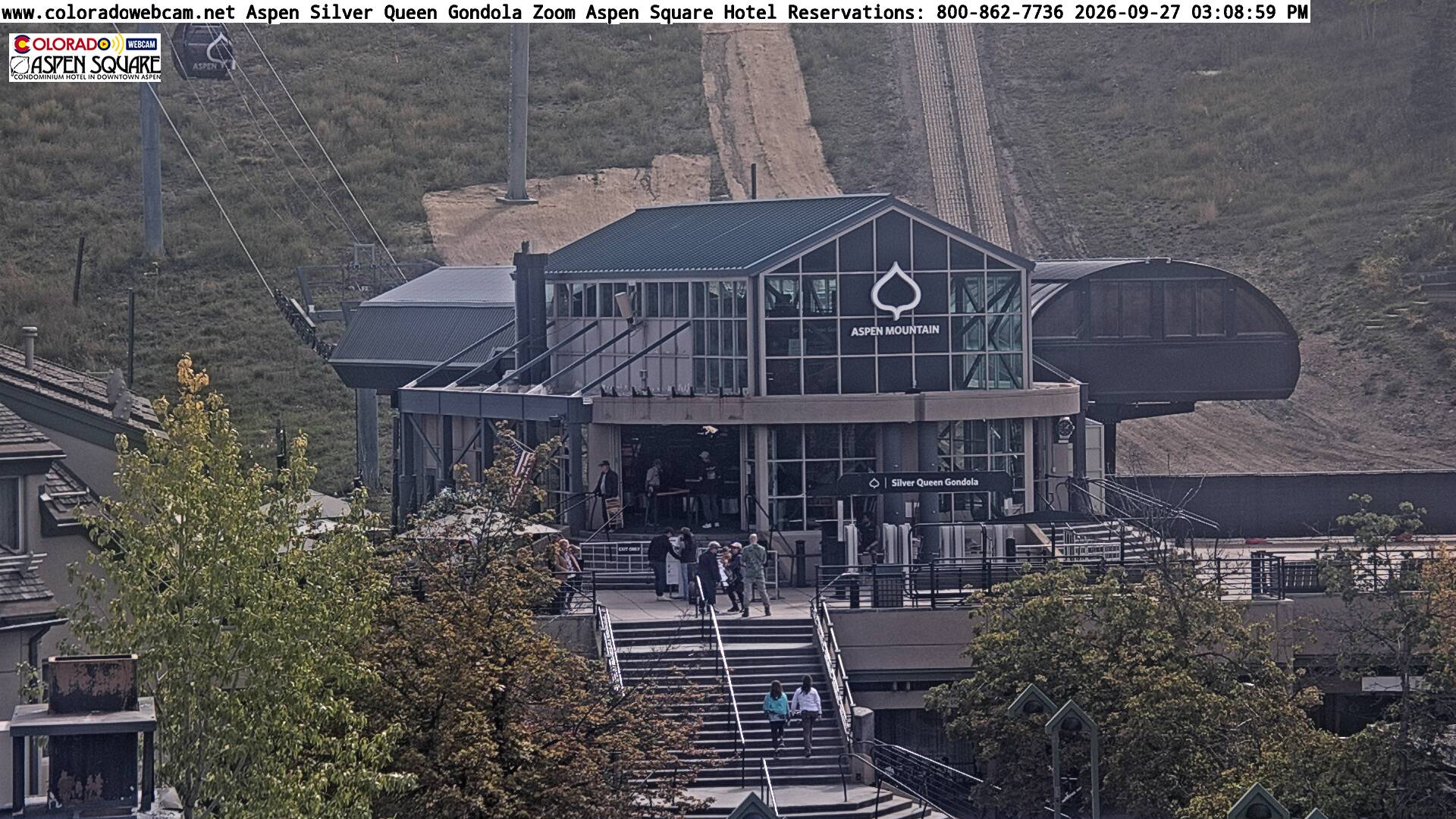 Silver Queen Gondola Zoom webcam at Aspen