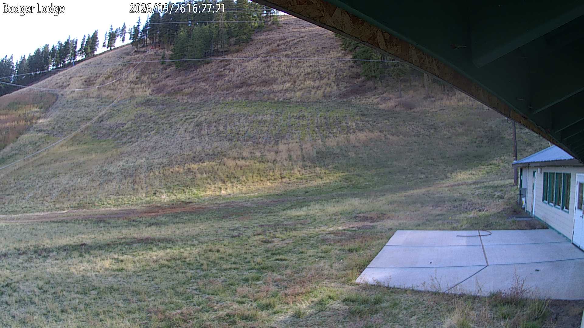 Lodge webcam at Badger Mountain