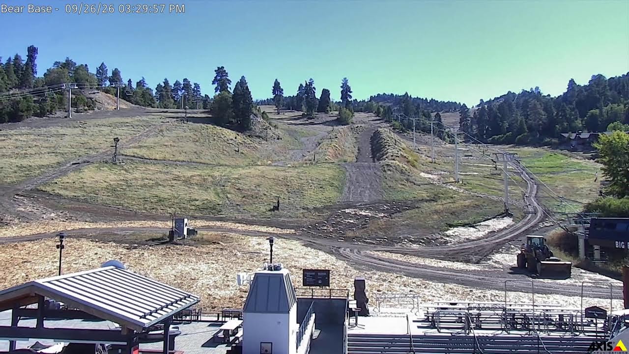 Bear Mountain Bear Base webcam