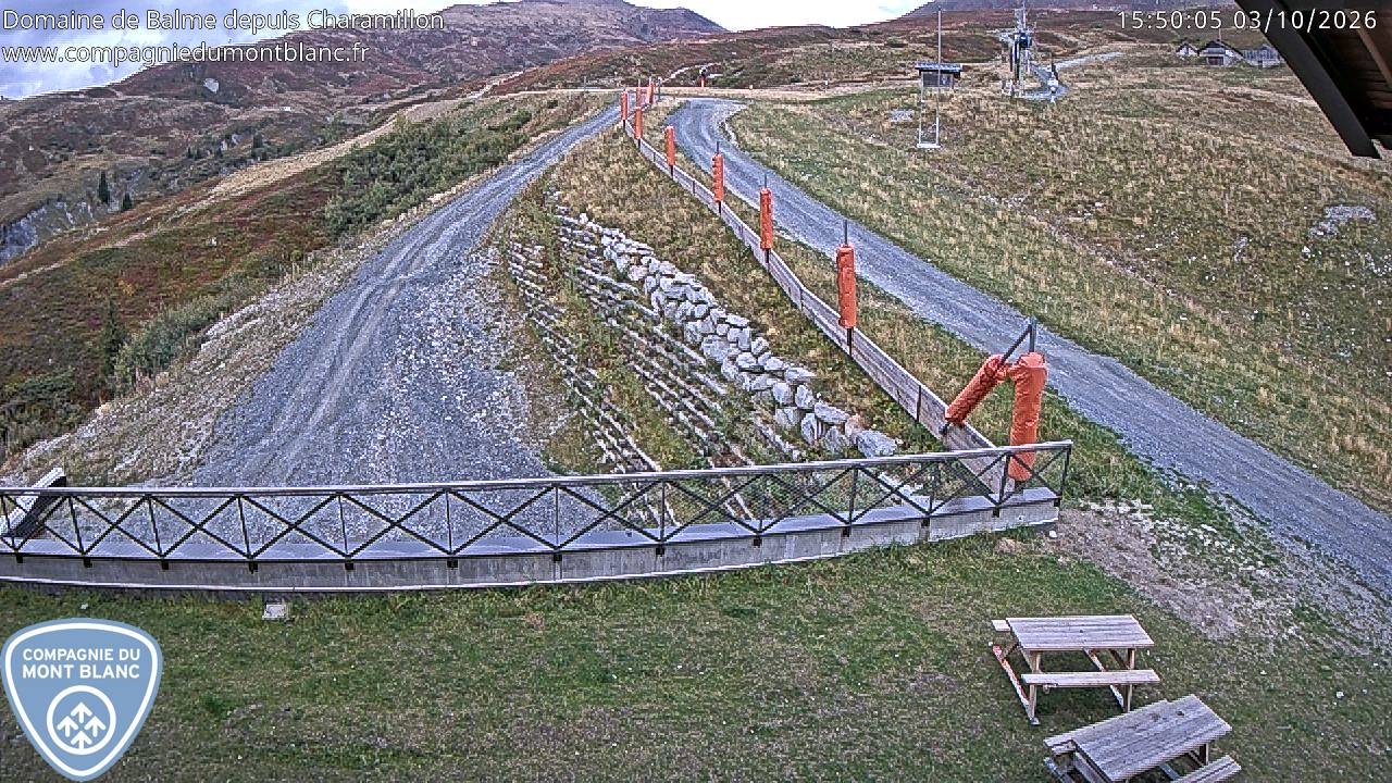 Balme - Bottom of Autannes webcam at Chamonix
