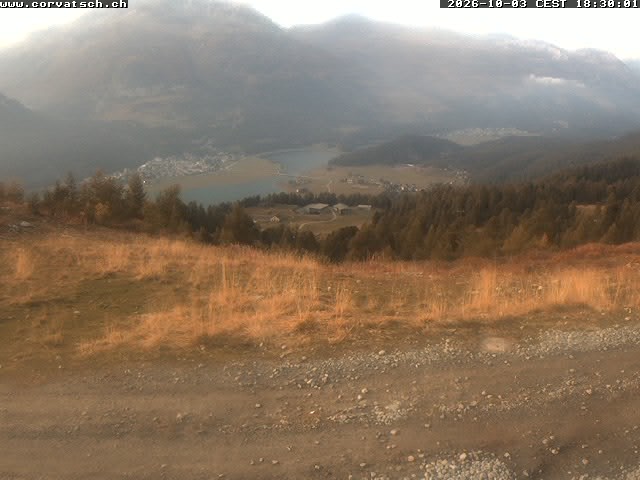 Restaurant Alpetta webcam at Corvatsch