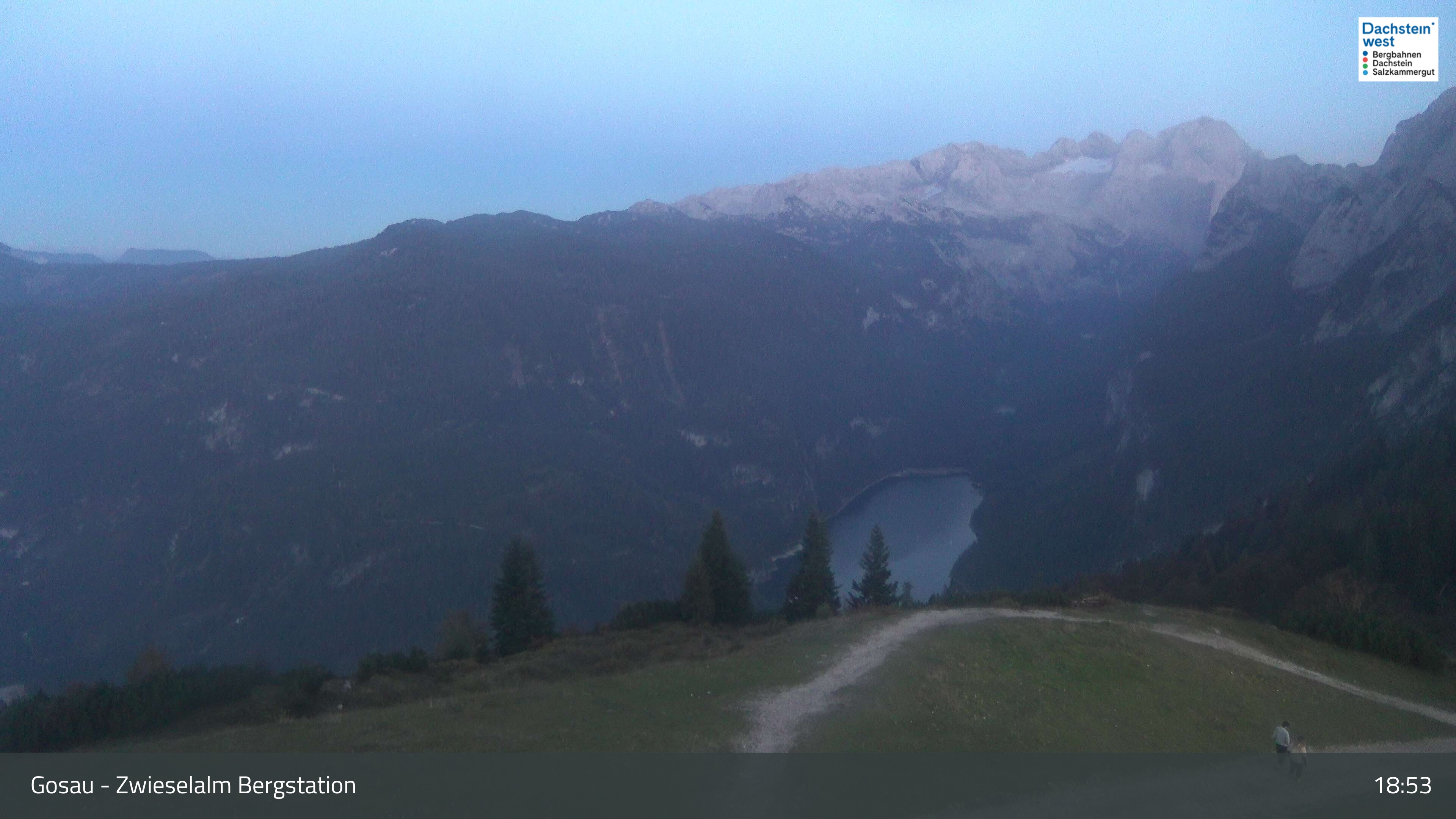 Top of Zwieselalm webcam at Dachstein West