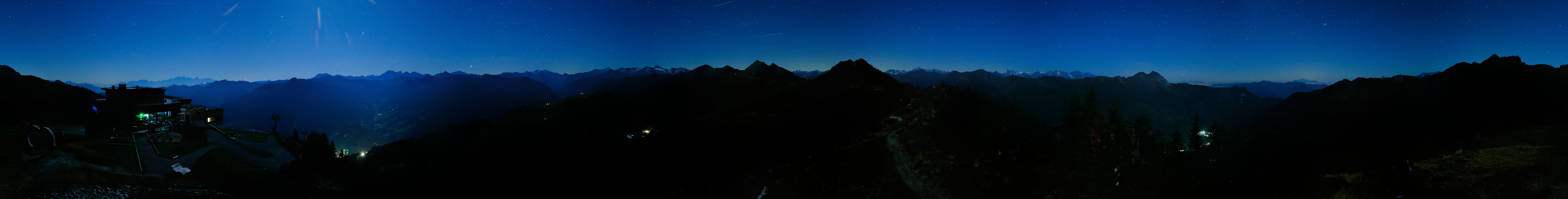 Top of 10er Kieserlbahn II Gondola webcam at Gastein