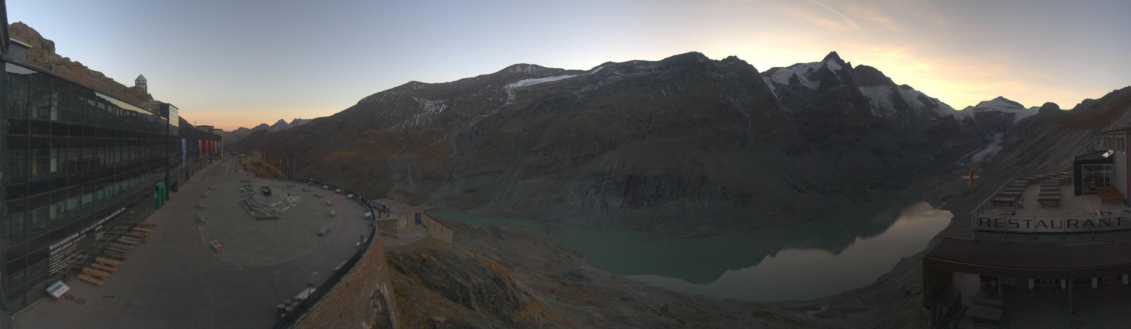 KFJ-Hohe - near Top of Gletscherbahn webcam at Heiligenblut