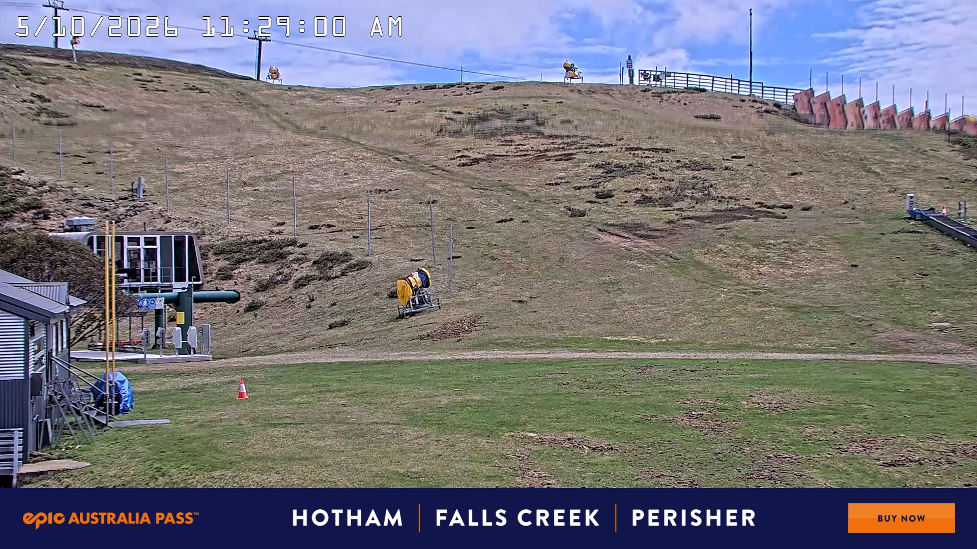 Summit Trainer webcam at Hotham