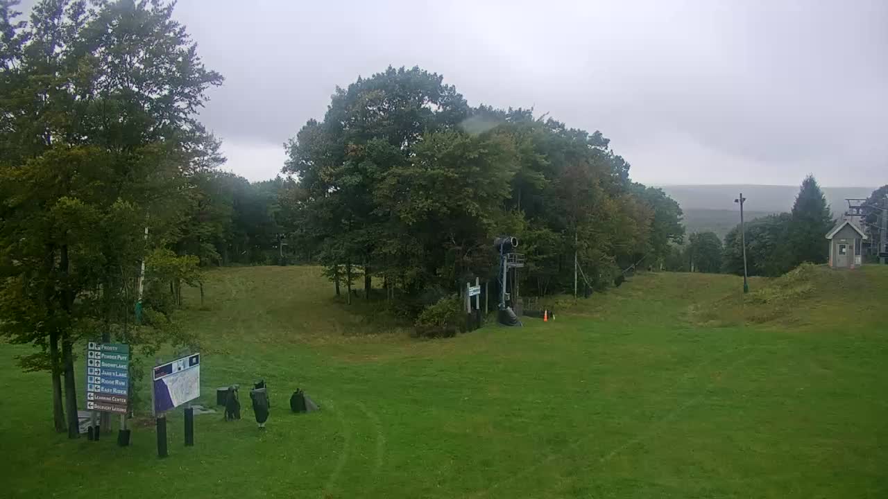 Discovery webcam at Jack Frost