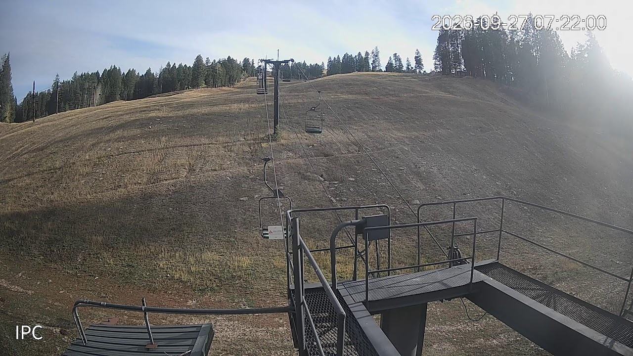 Skiers Lane webcam at Kelly Canyon