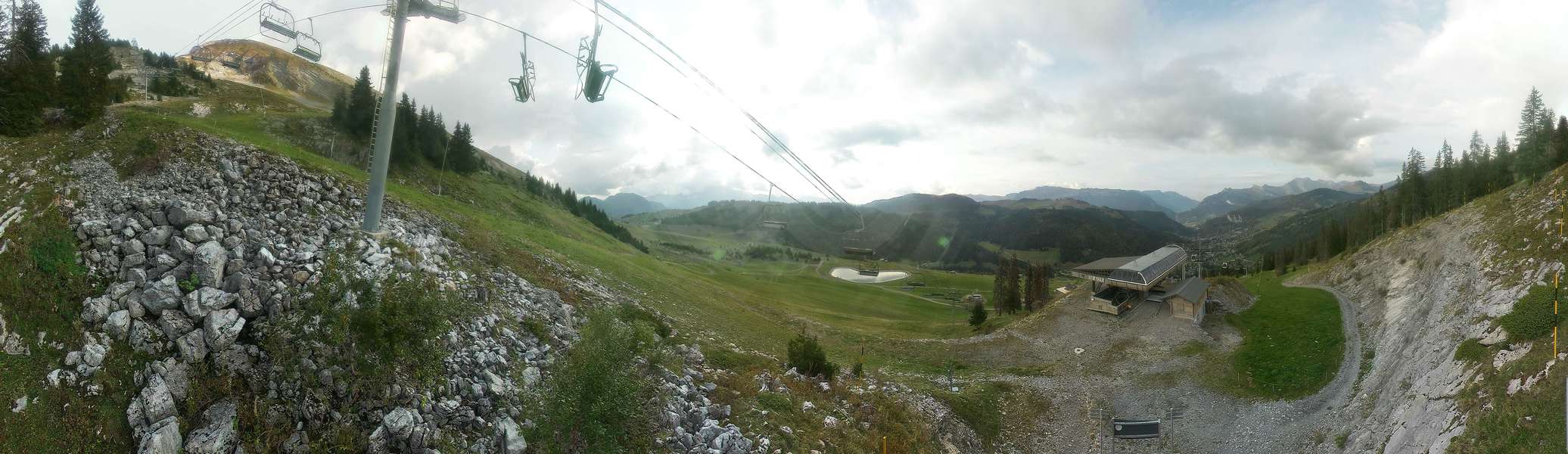 Top of Etale webcam at La Clusaz