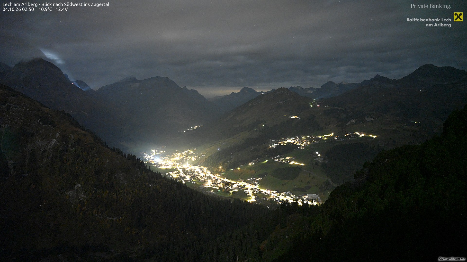 looking Southwest into the Zugertal webcam at Lech Zurs