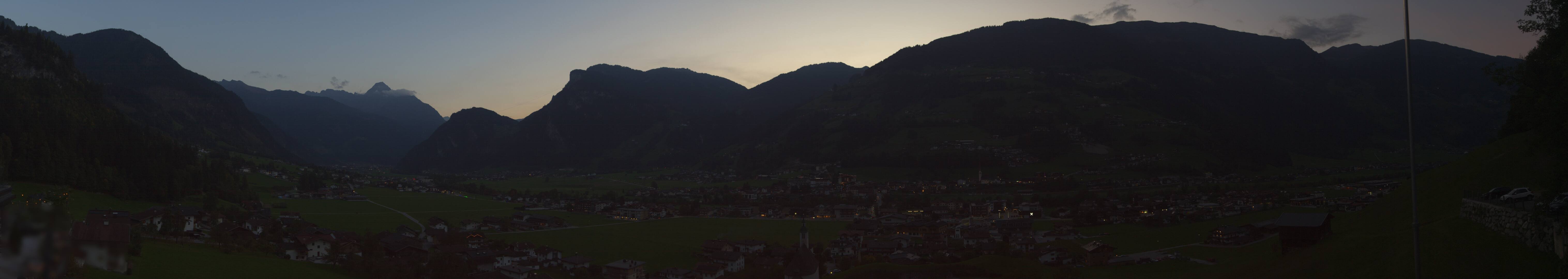 Hippach webcam at Mayrhofen