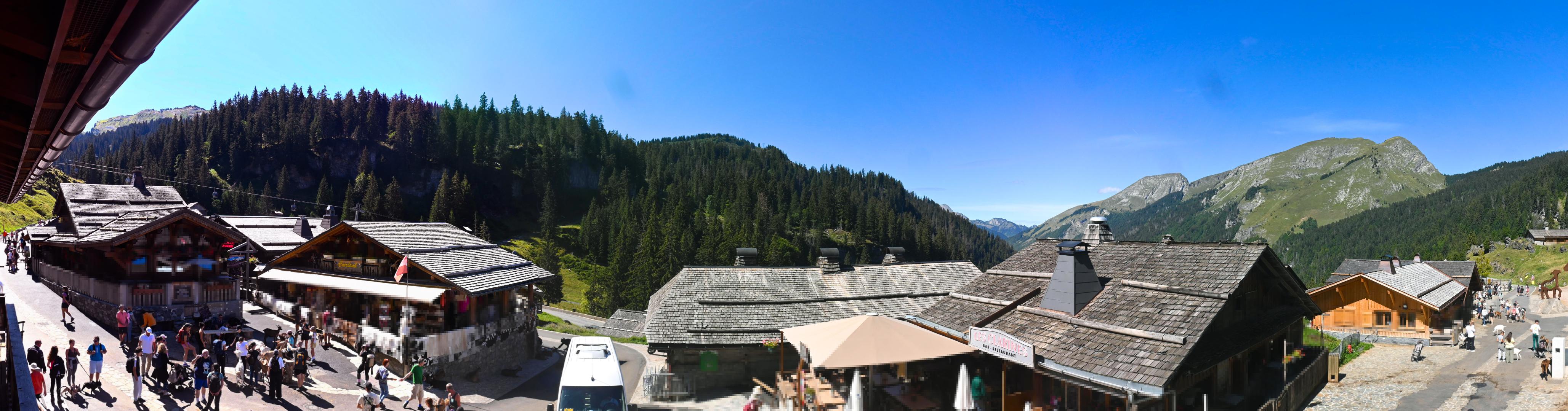 Panoramique webcam at Montriond