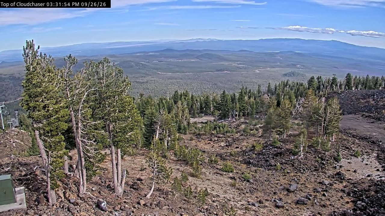 Mt. Bachelor Top of Cloudchaser webcam