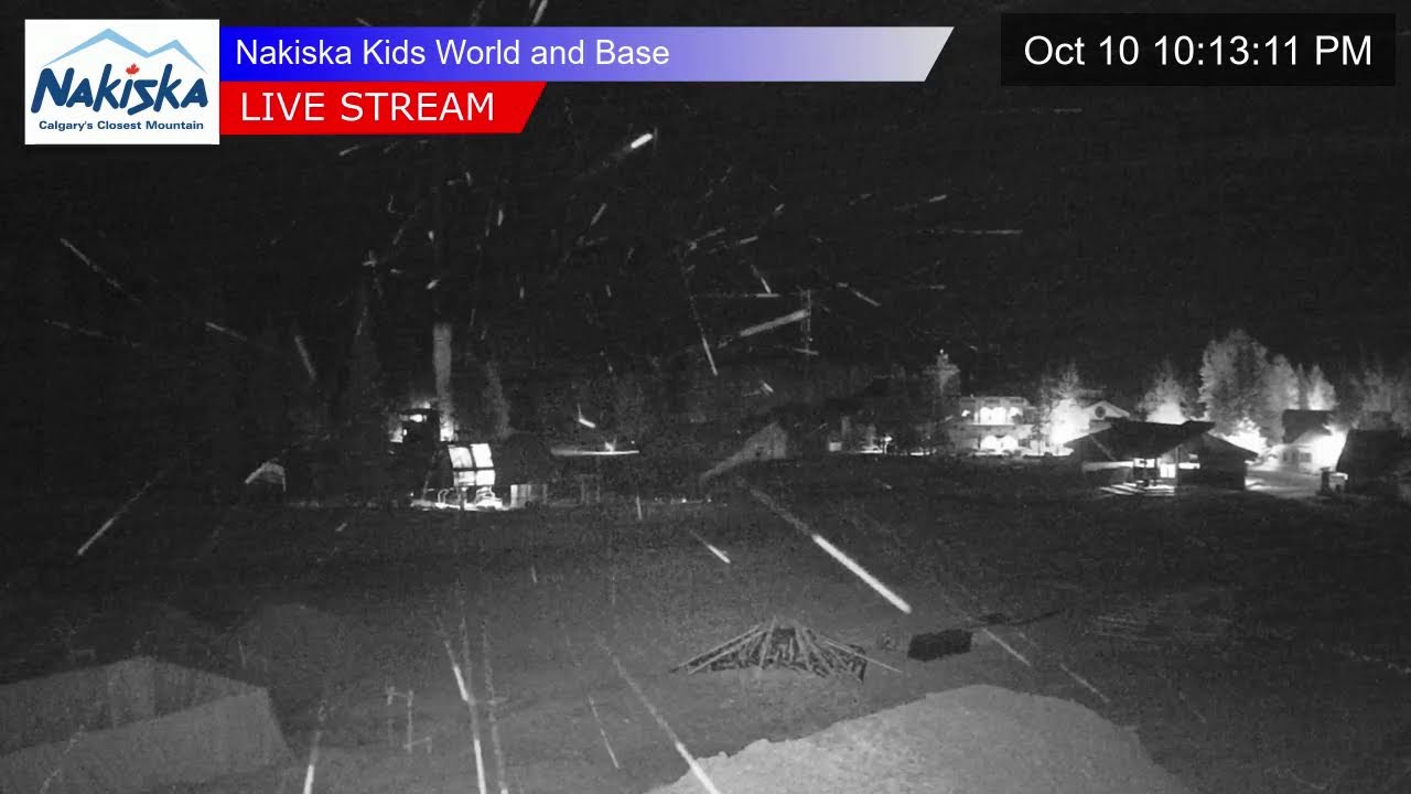 Kids World and Base webcam at Nakiska
