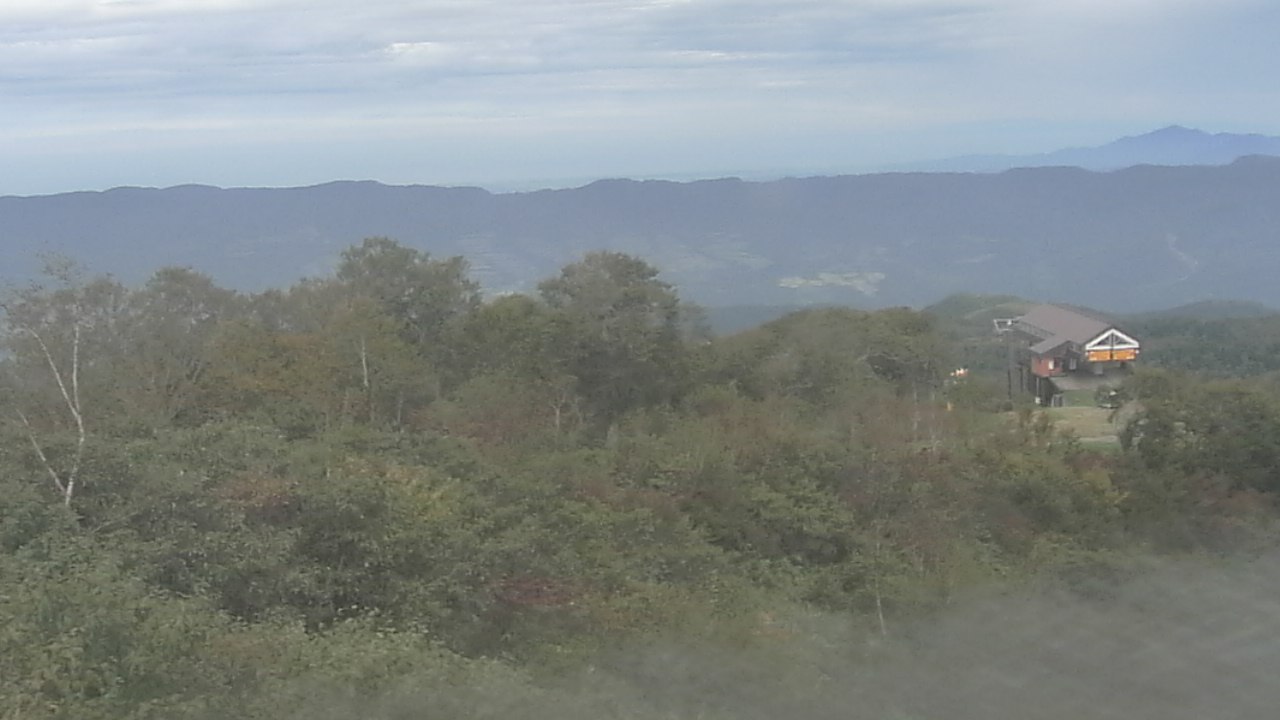 Kenashiyama Summit webcam at Nozawa Onsen