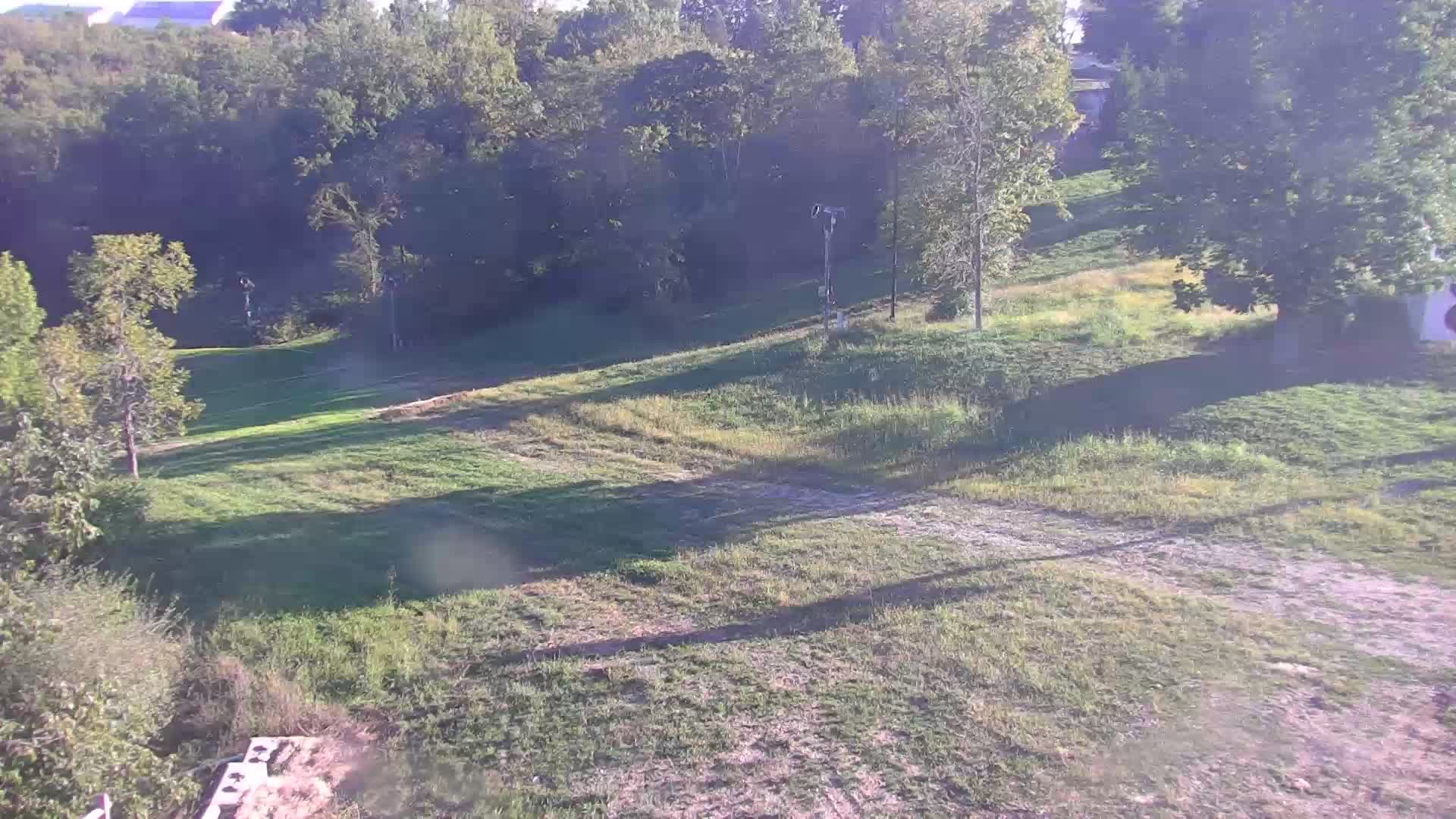 Red Cam webcam at Perfect North