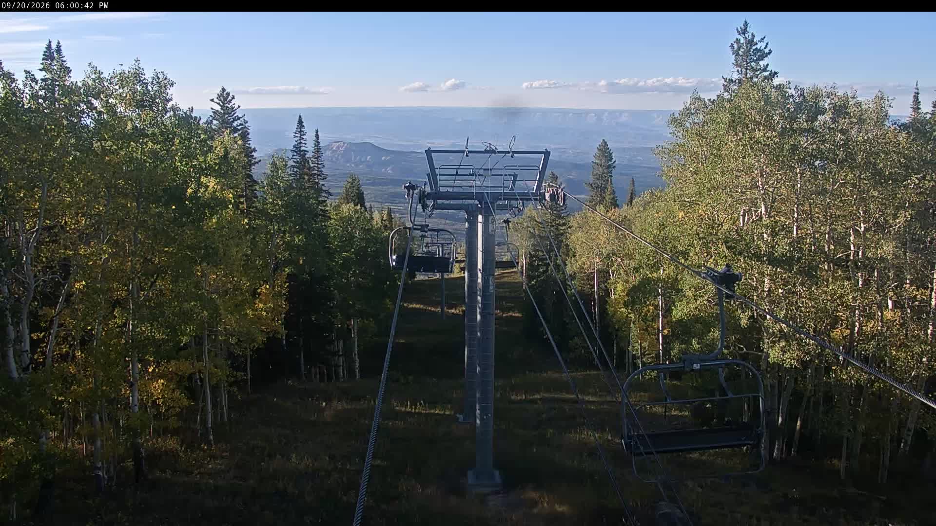 Lift Summit webcam at Powderhorn