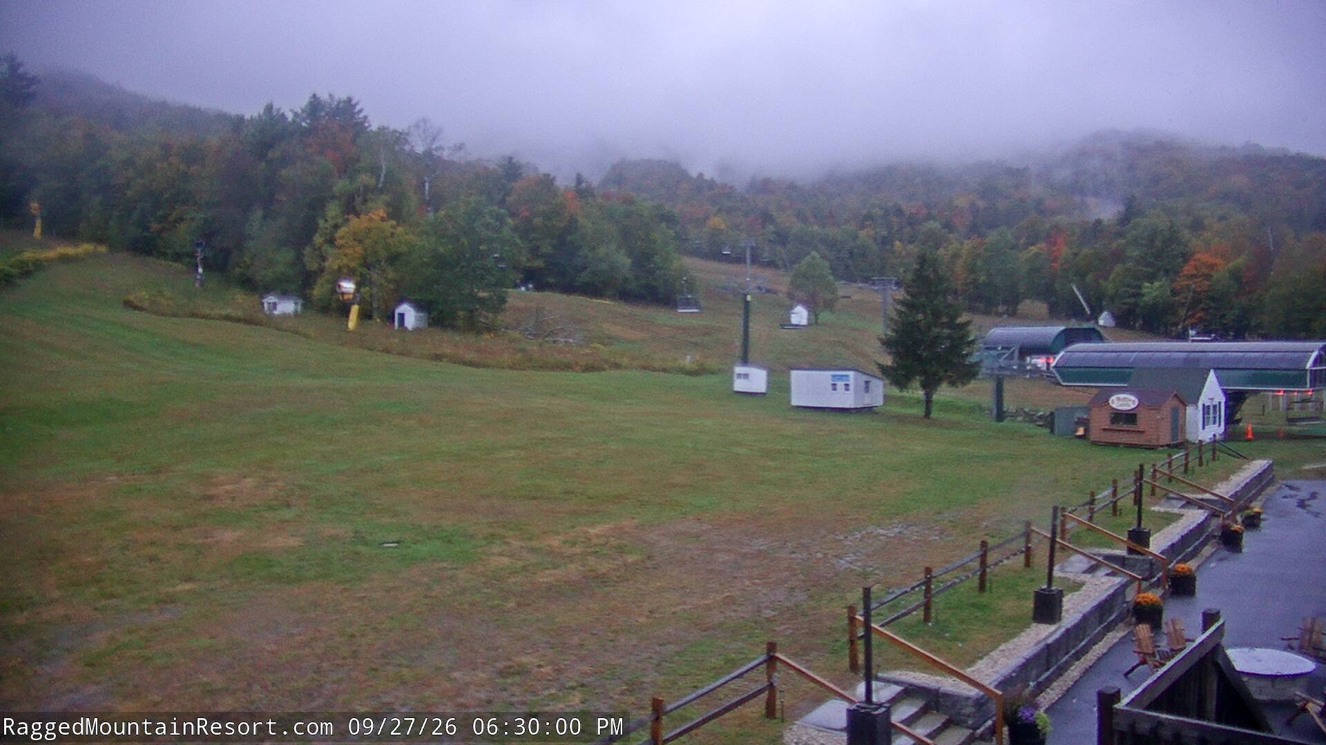 Base Area webcam at Ragged Mountain