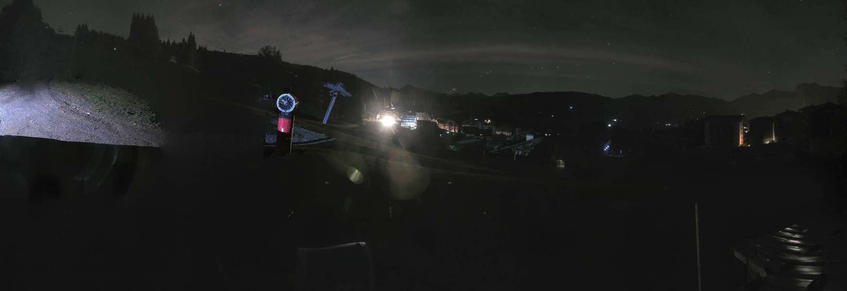 Morillon, Bottom of Sairon webcam at Samoens