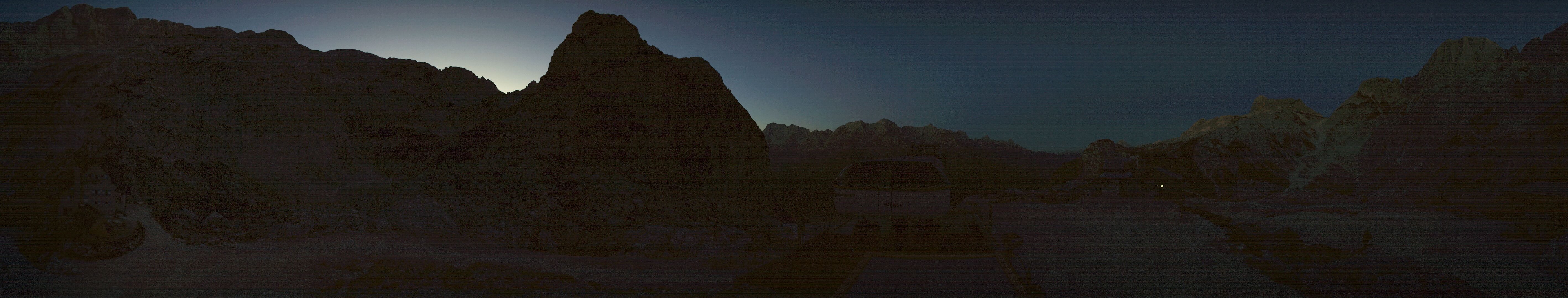 Rifugio Gilberti webcam at Sella Nevea