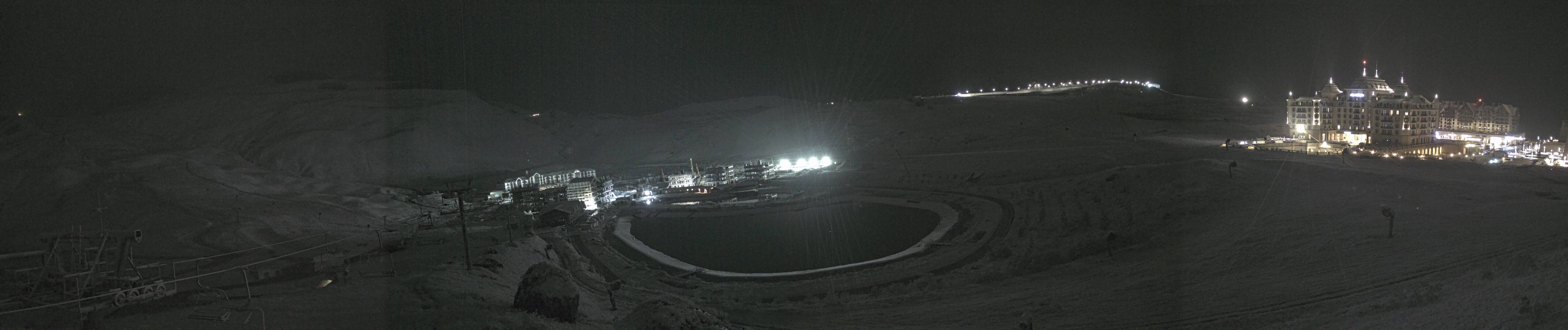 Lake View webcam at Shahdag