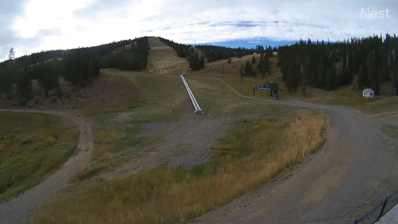 Showdown Mountain Base webcam