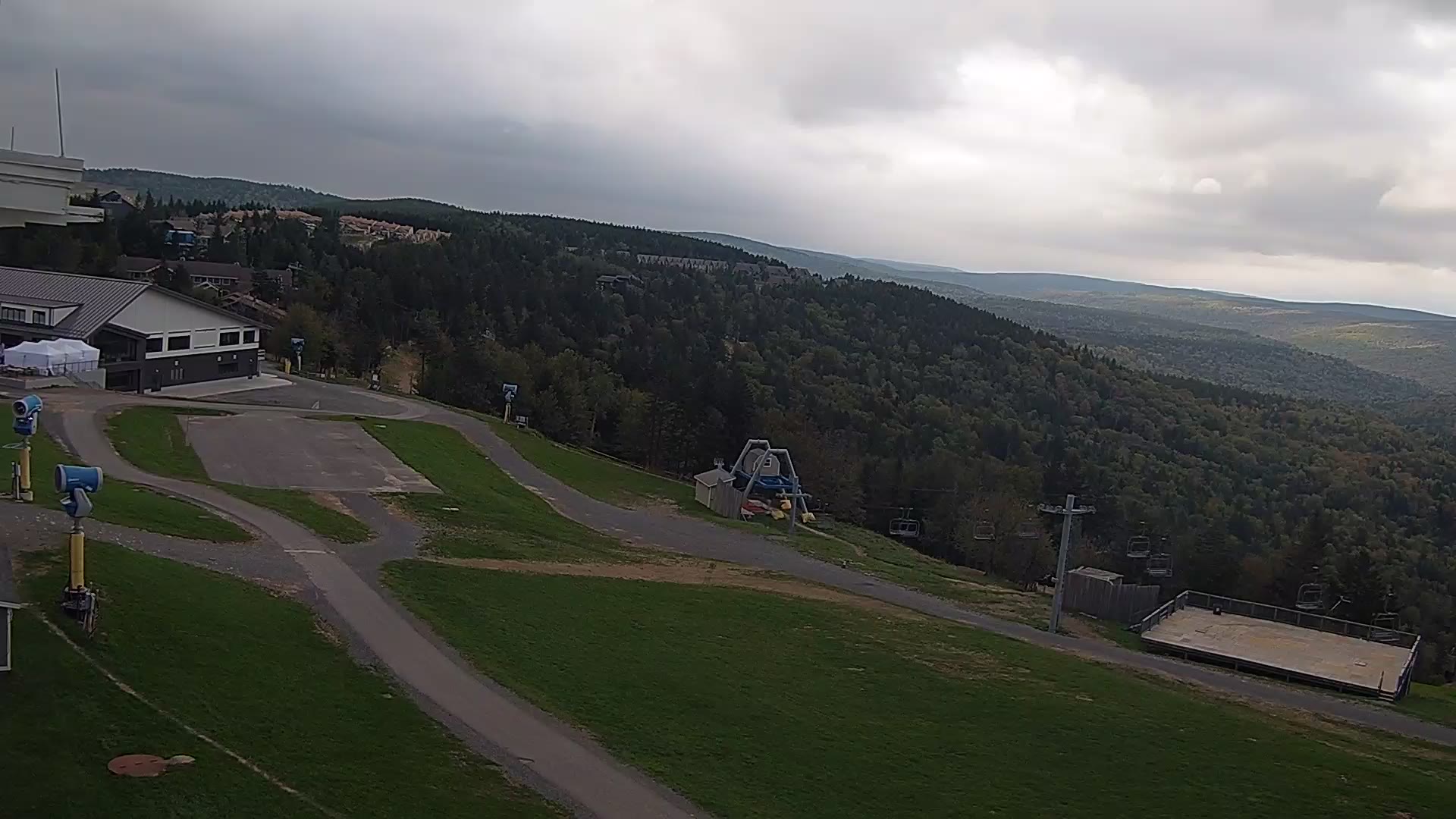 Village webcam at Snowshoe