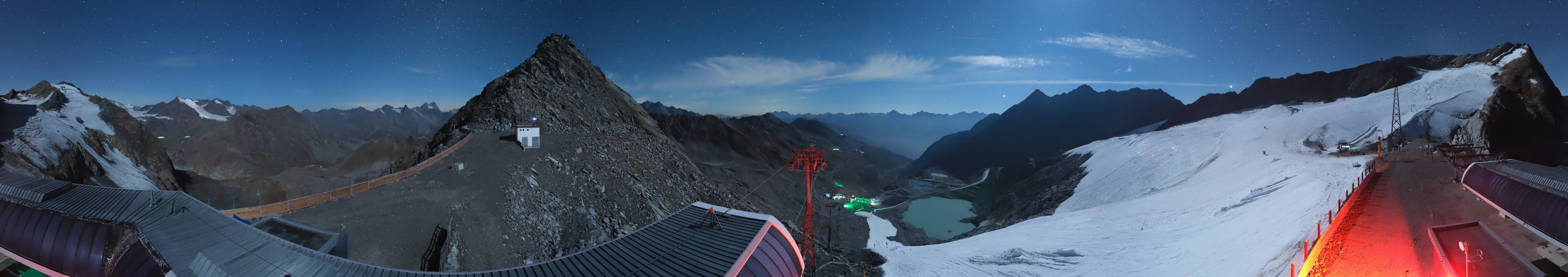 Top of Schwarze Schneid I webcam at Solden