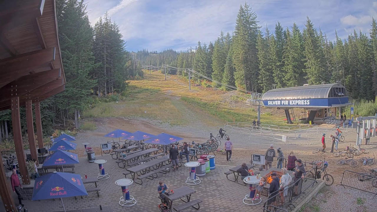 Summit at Snoqualmie Silver Fir Base webcam