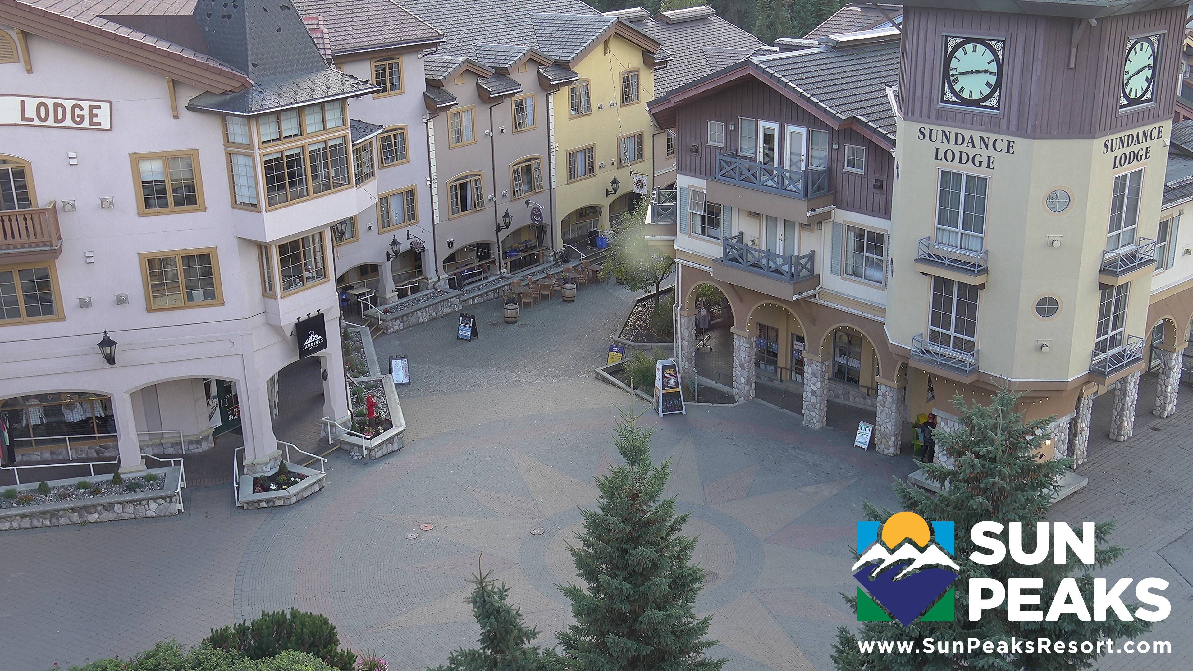 Village Clock Tower webcam at Sun Peaks Resort