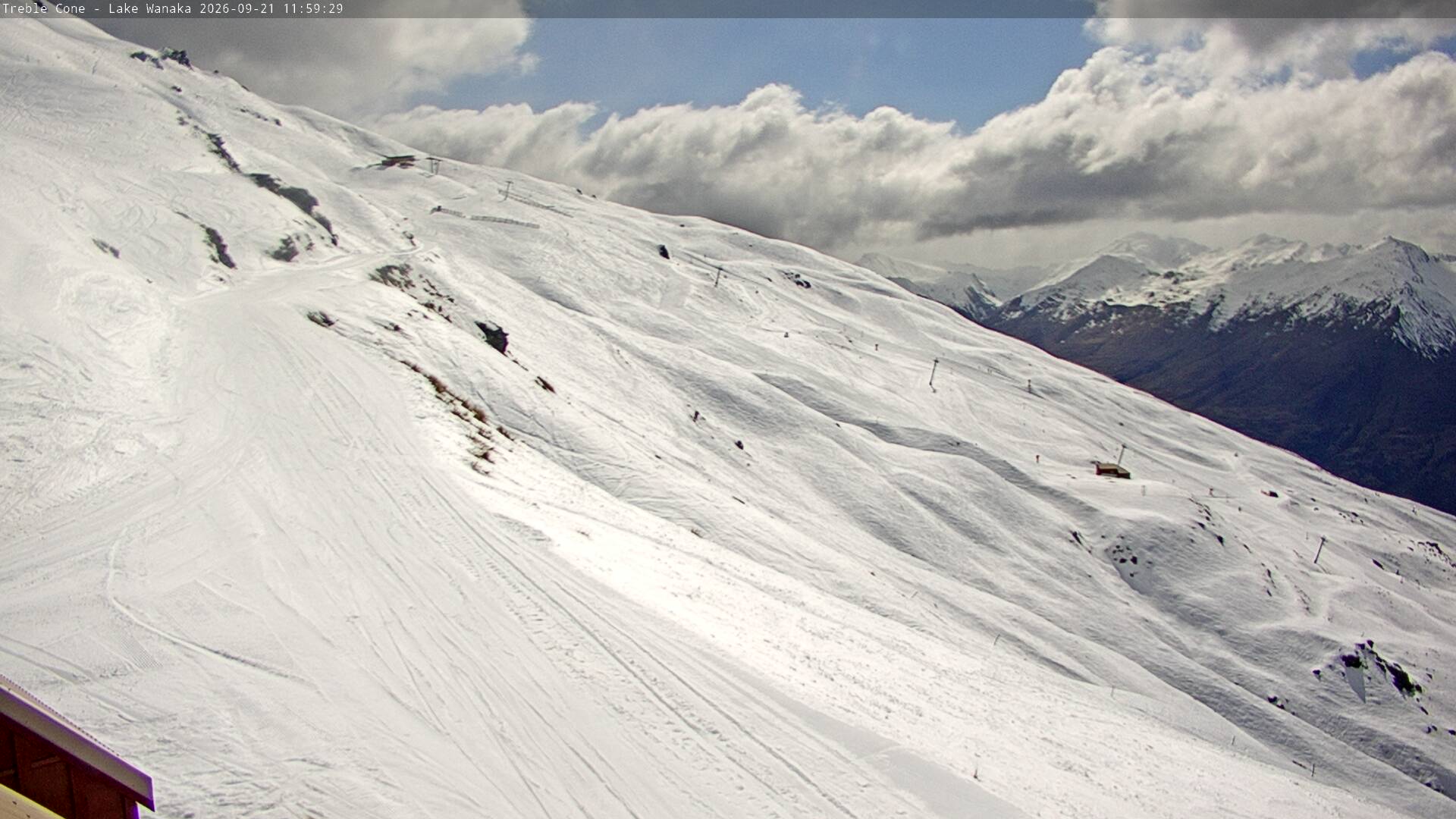 Home Basin webcam at Treble Cone