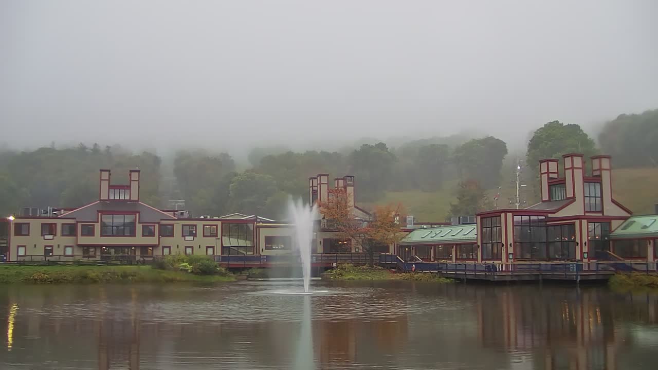 Base Lodge webcam at Wachusett Mountain