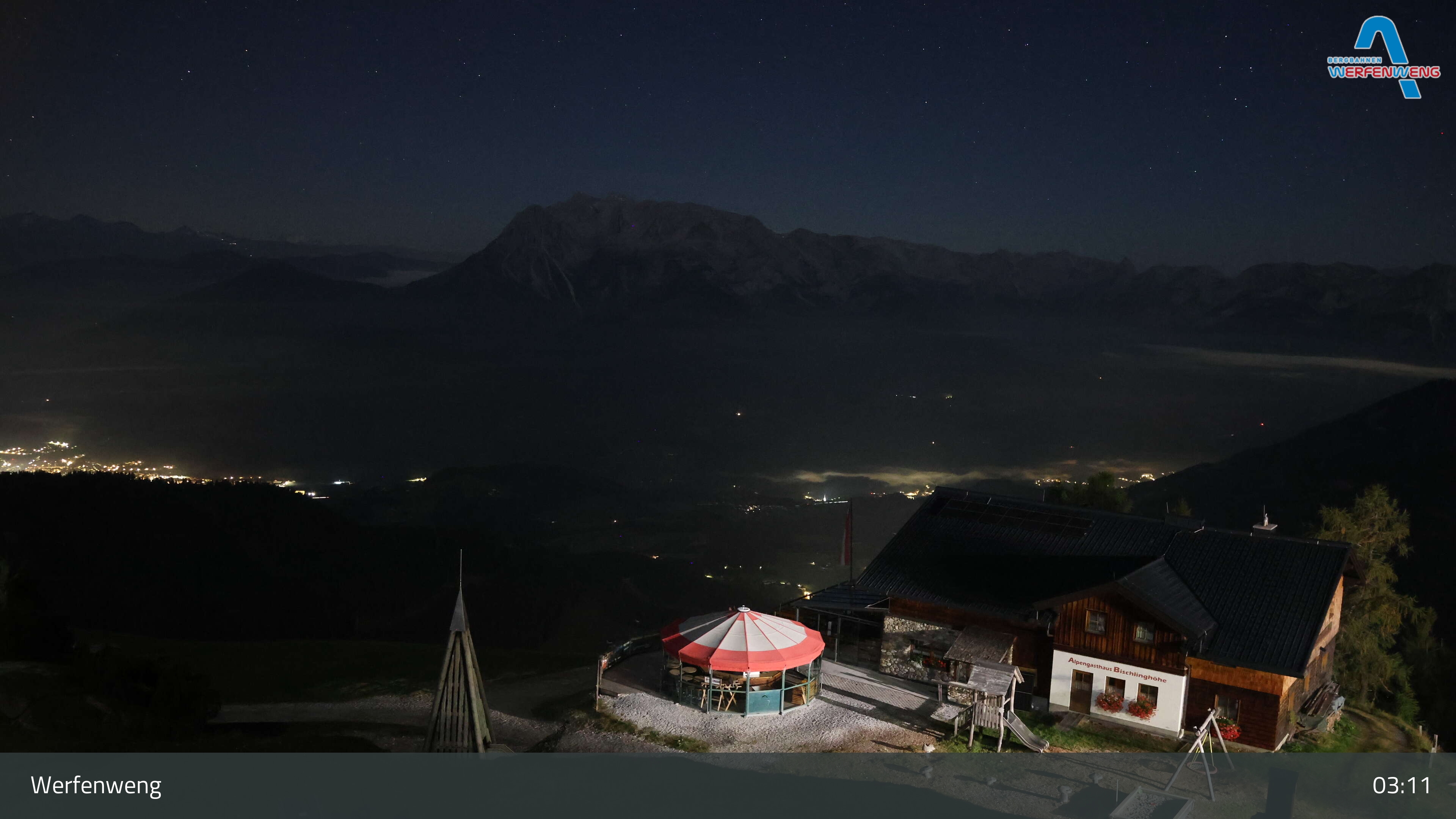 Bischling - Top of 4er-Sessellift Strussing webcam at Werfenweng
