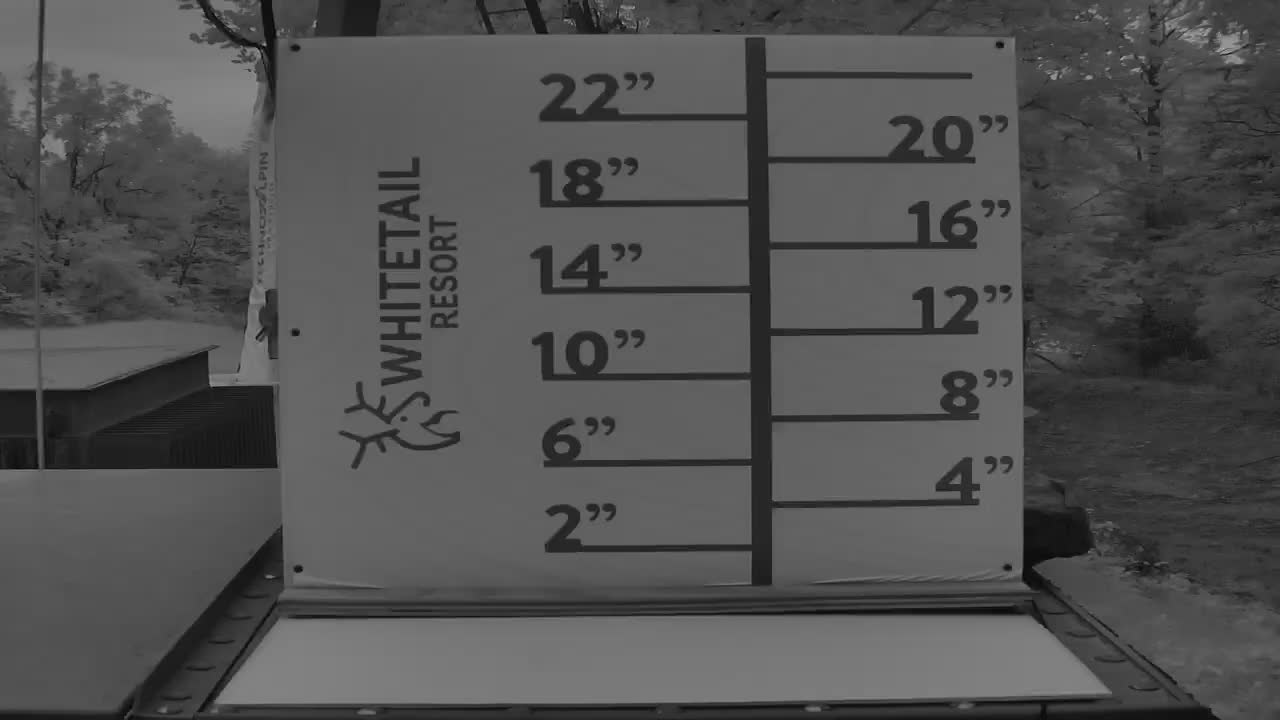 Snow Stake webcam at Whitetail