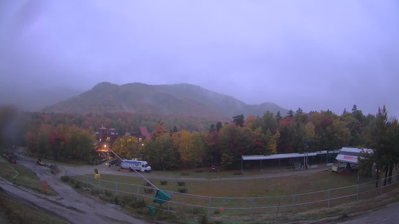 Base Area webcam at Wildcat
