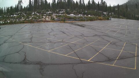 Hoodoo Hoodoo Parking Lot Center webcam