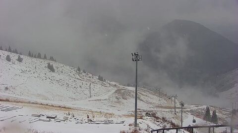 Shymbulak Middle Station webcam