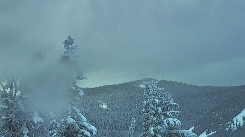 White Pass Pigtail Peak webcam