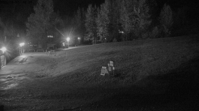 Alyeska Daylodge webcam