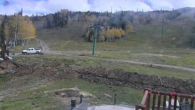 Brian Head Giant Steps Base webcam