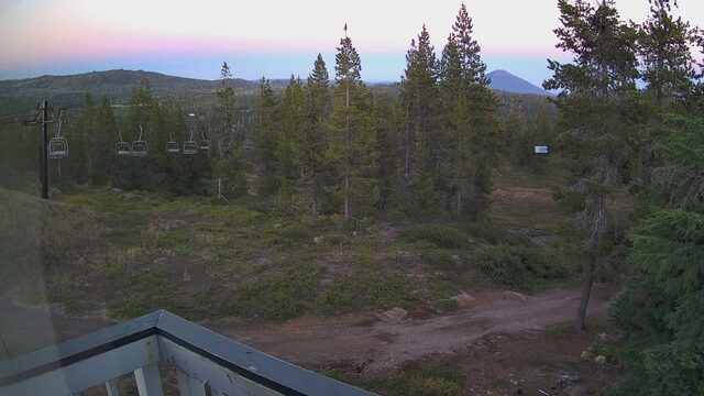Hoodoo East Black Butte webcam