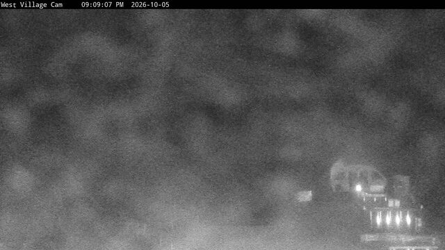 Mt. Bachelor Base of Pine Marten Lift webcam