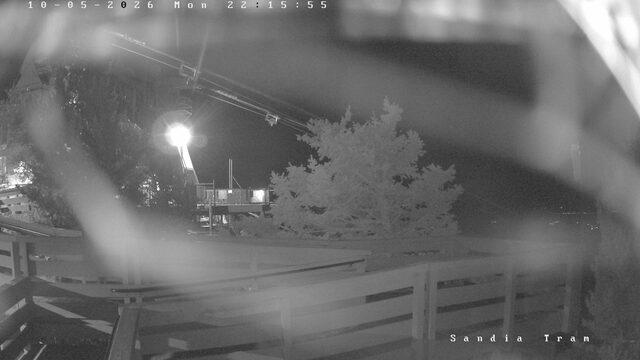 Sandia Tram Top webcam
