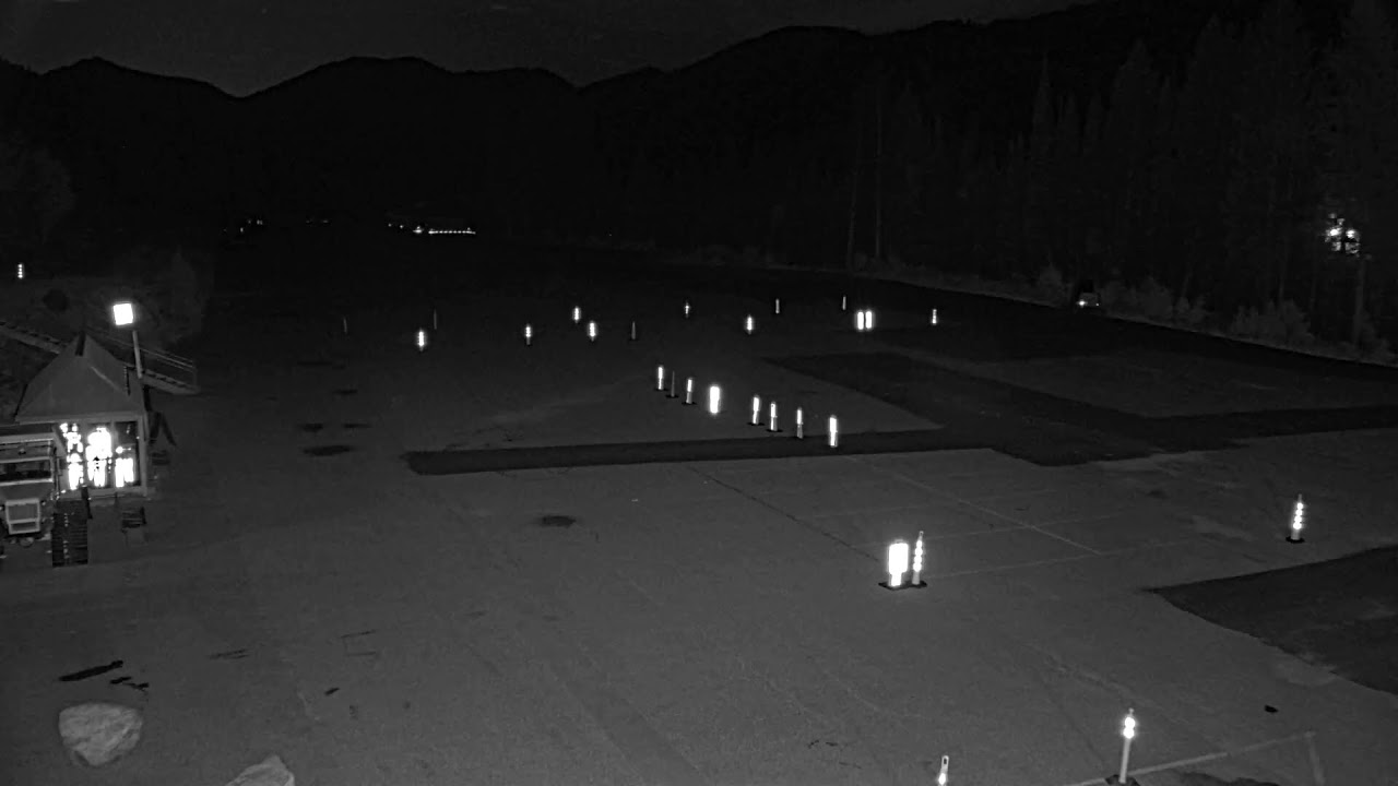 Solitude Moonbeam Parking Lot webcam