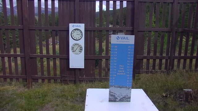 Vail Snow Summit Snowstake webcam