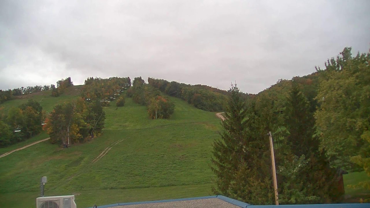 Blue Mountain Valley Base webcam