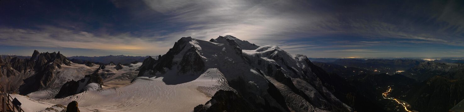 Chamonix Aiguille du Midi webcam