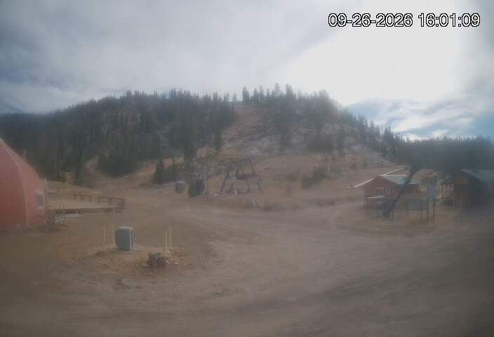 China Peak Base webcam