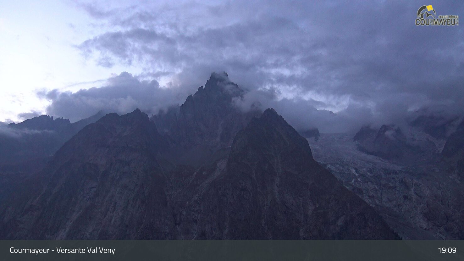 Courmayeur Val Veny webcam